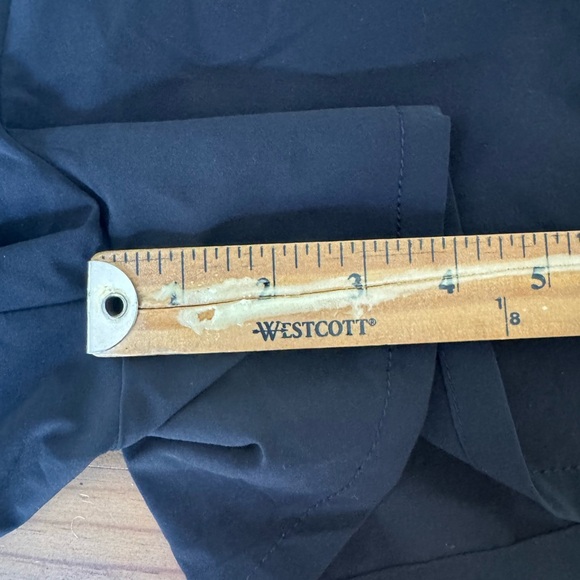 Athleta Women's Black Athletic Shorts - Picture 5 of 5